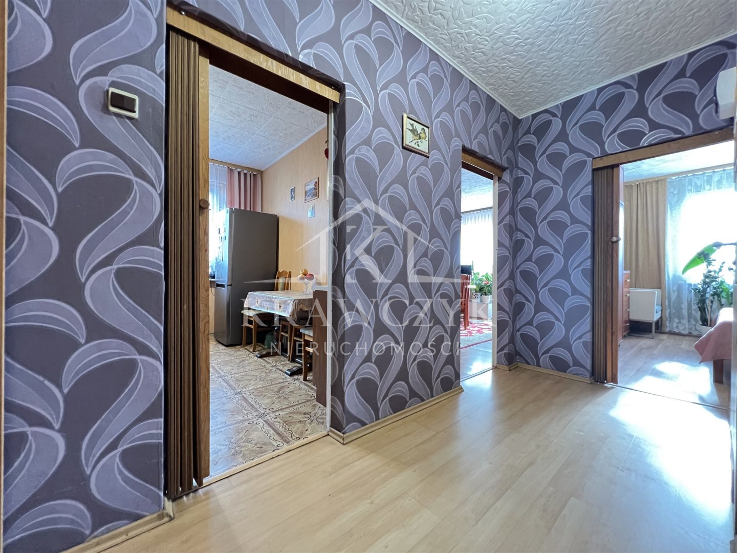 Spółdzielcze własnościowe, rozkładowe, z balkonem. (4)