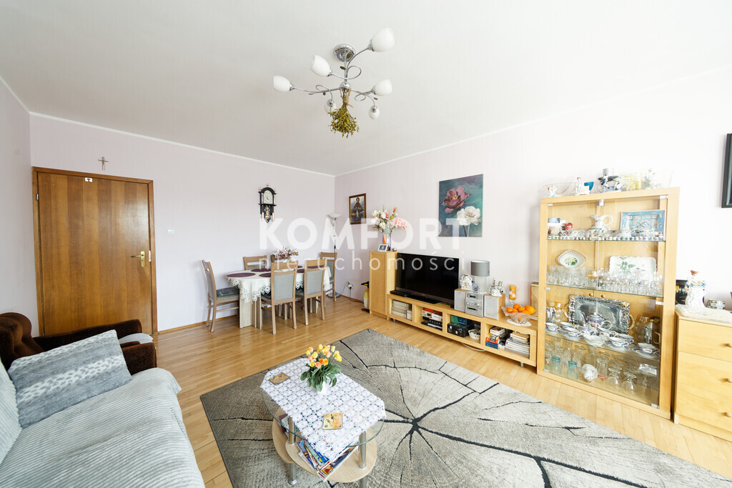 Mieszkanie 80m² na os Arkońskim w cichej okolicy! (2)