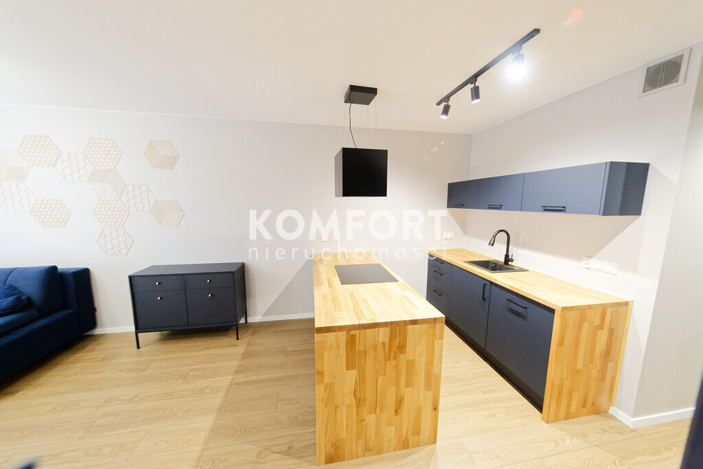 IDEALNA KAWALERKA Z OGRÓDKIEM !! (5)