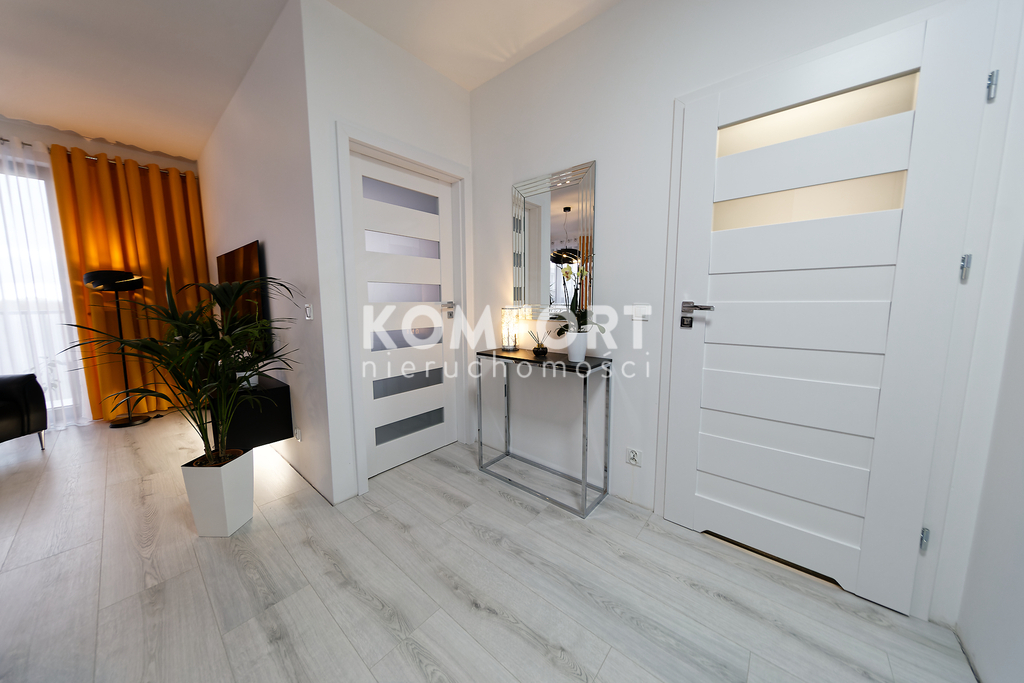 PIĘKNE 2 POKOJE POMORZANY (6)