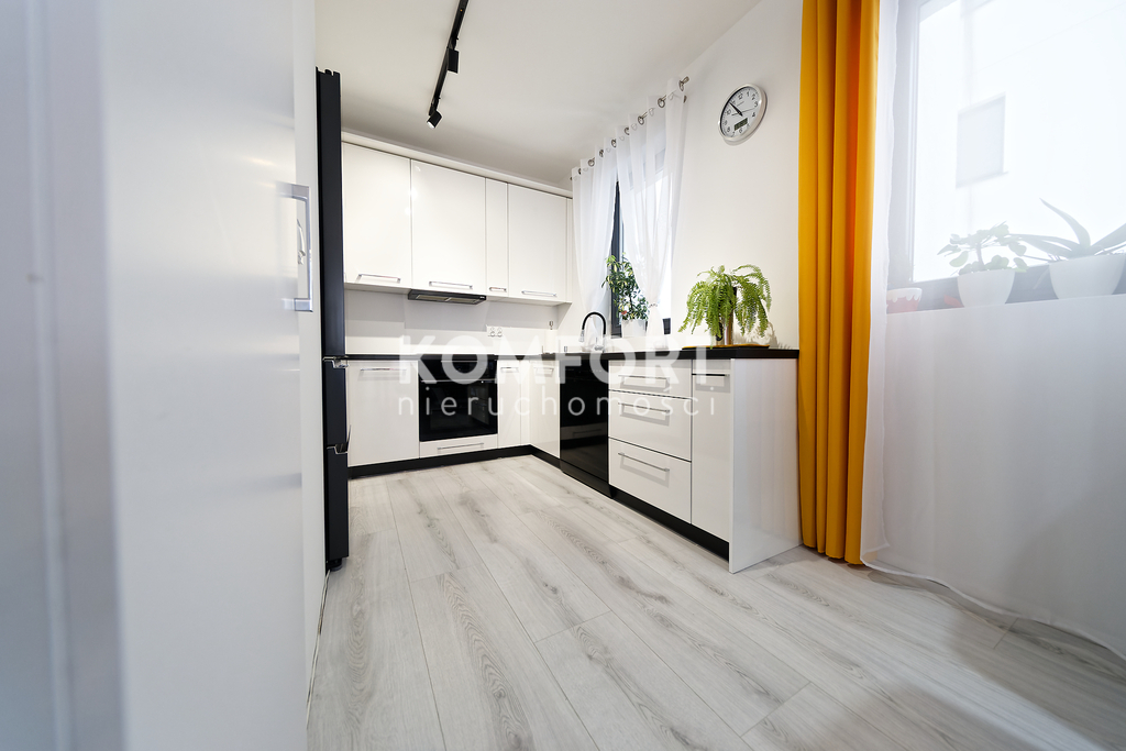 PIĘKNE 2 POKOJE POMORZANY (9)