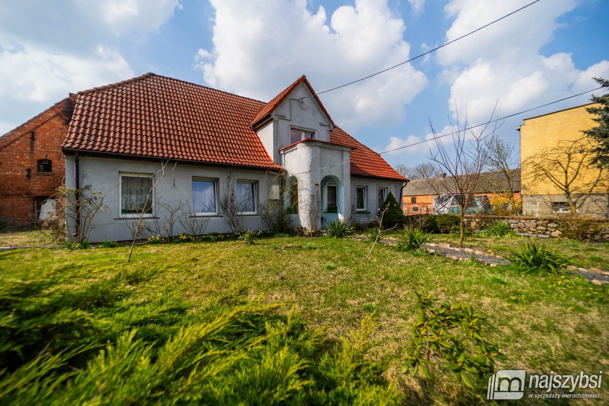 Rożnowo Nowogardzkie-dom wolnostojący, gaz z sieci (19)