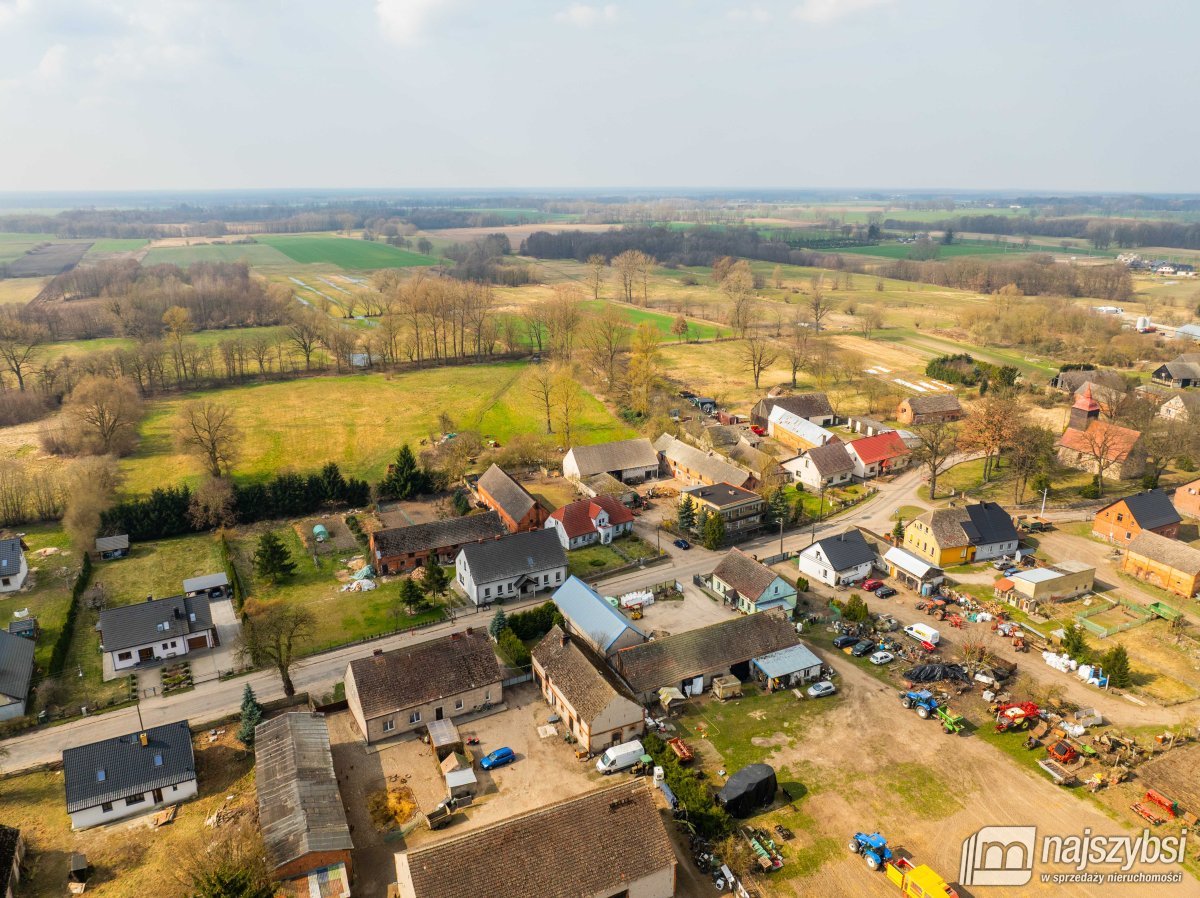 Rożnowo Nowogardzkie-dom wolnostojący, gaz z sieci (25)