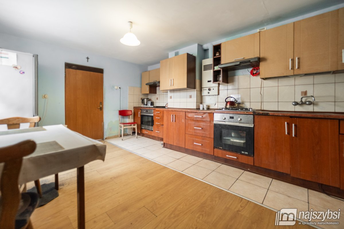 Rożnowo Nowogardzkie-dom wolnostojący, gaz z sieci (9)