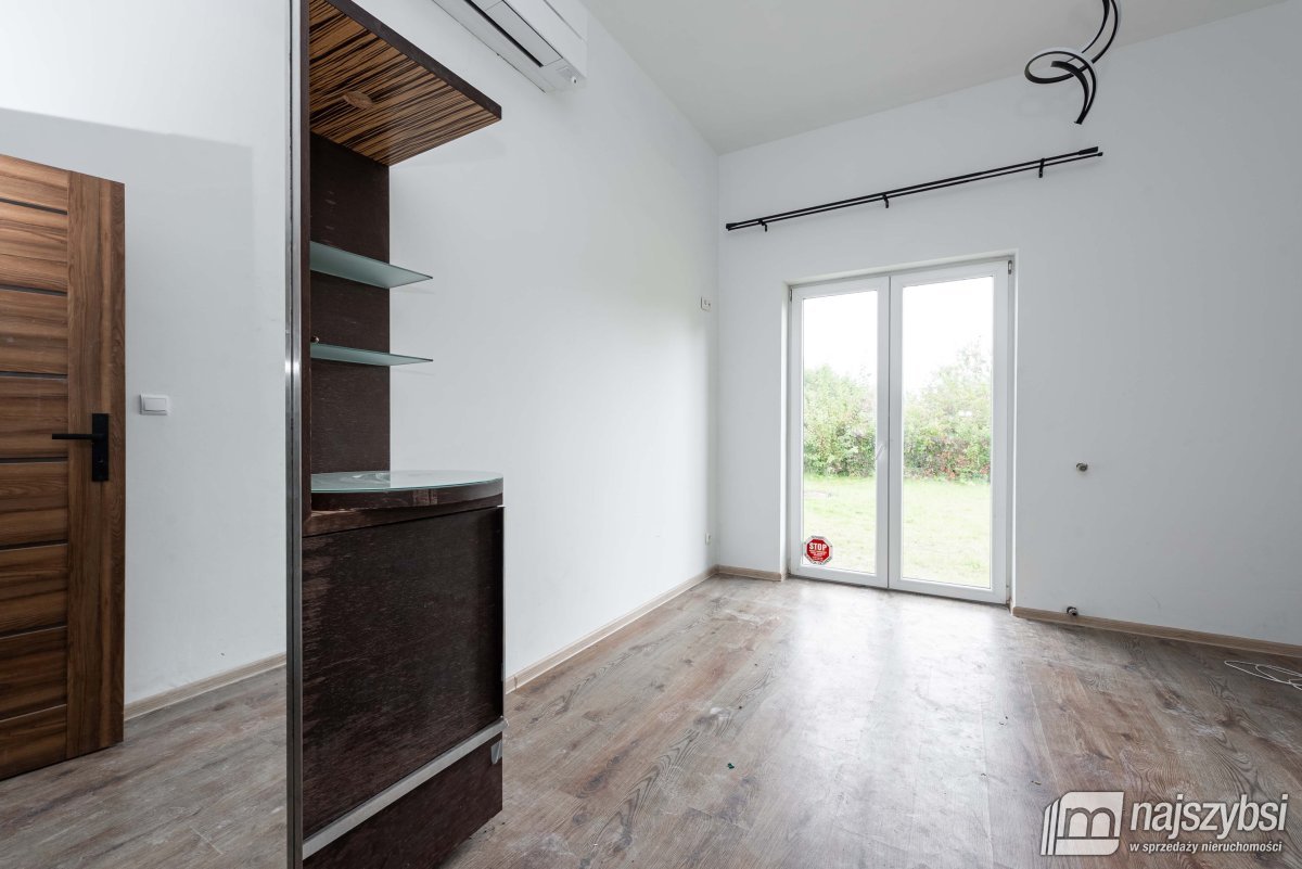 MIELNO-PENSJONAT Z POTENCIAŁEM  (13)