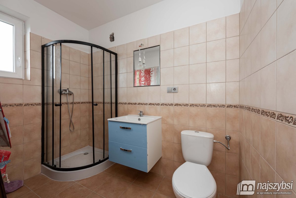 MIELNO-PENSJONAT Z POTENCIAŁEM  (18)