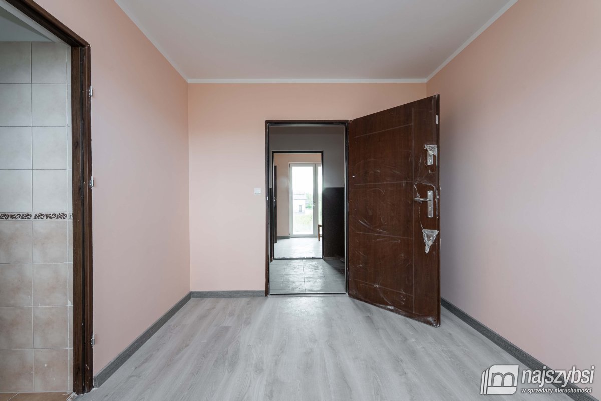 MIELNO-PENSJONAT Z POTENCIAŁEM  (19)