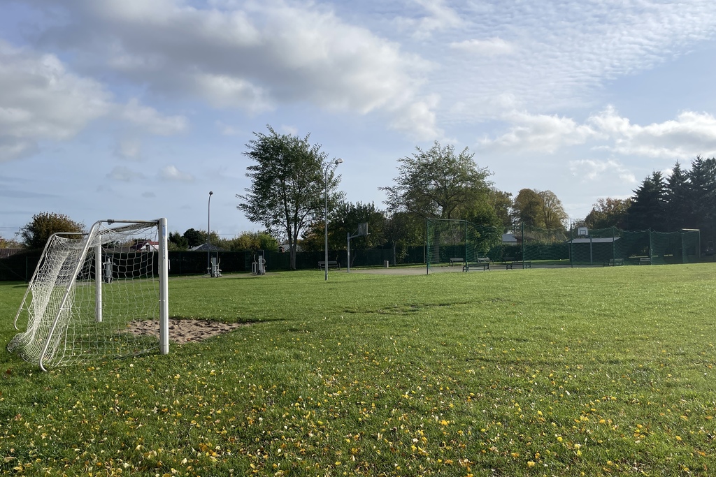 Przestronne mieszkanie 3-pokojowe w Zieleniewie (17)