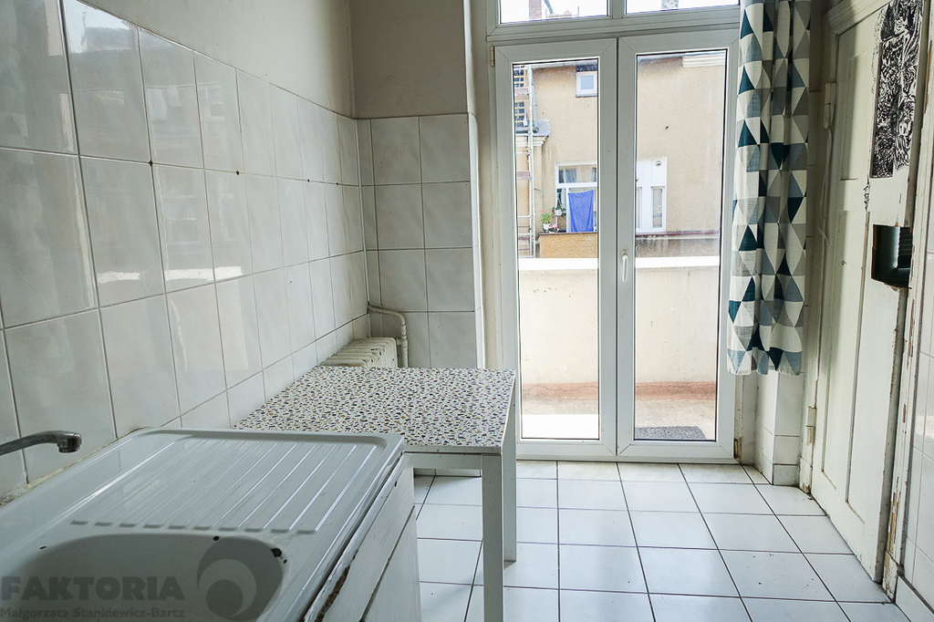 Centrum 6 pok. 86 m2, 2 balkony 575000 (1)