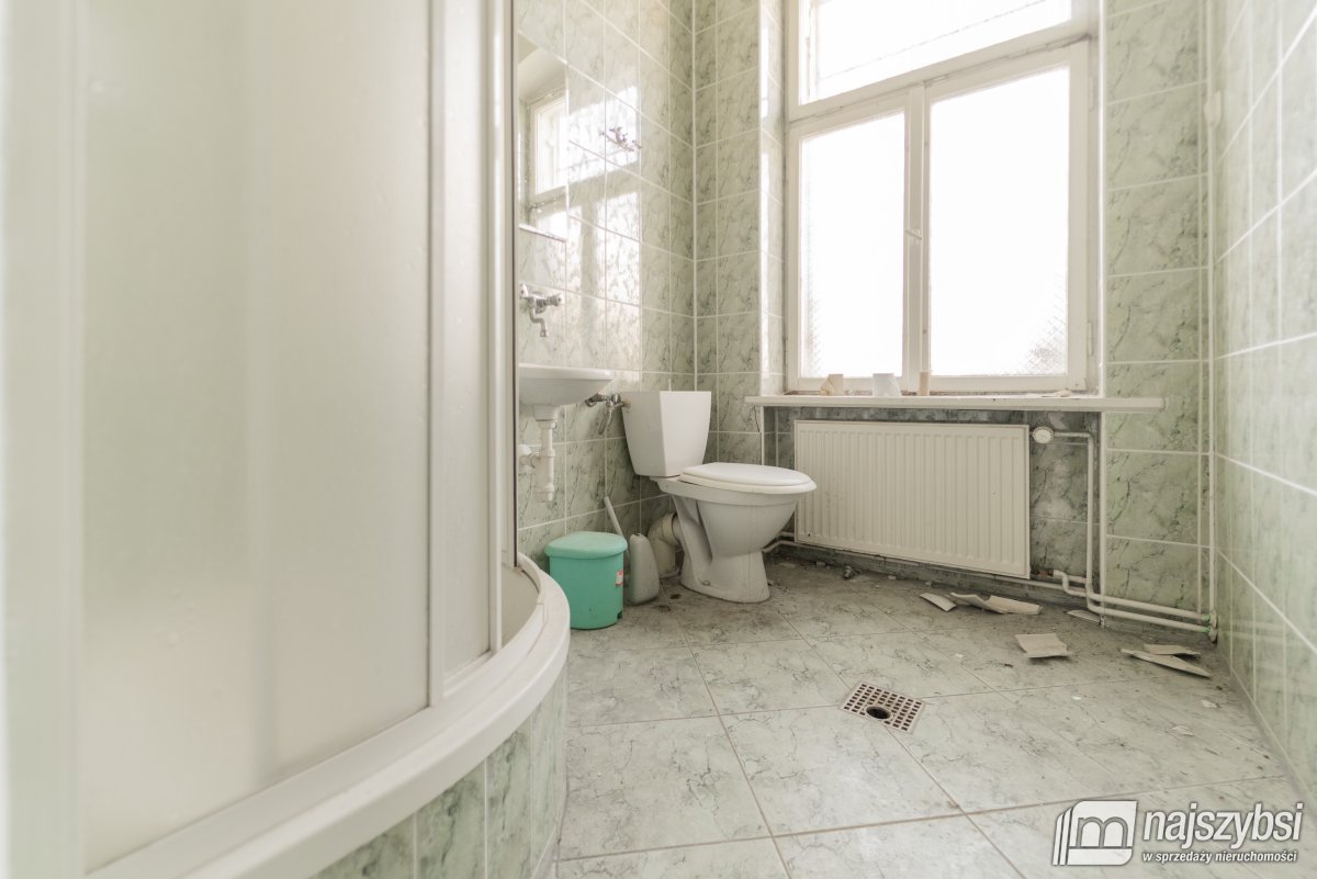 Goleniów/Miękowo - budynek magazynowy przy trasie  (22)