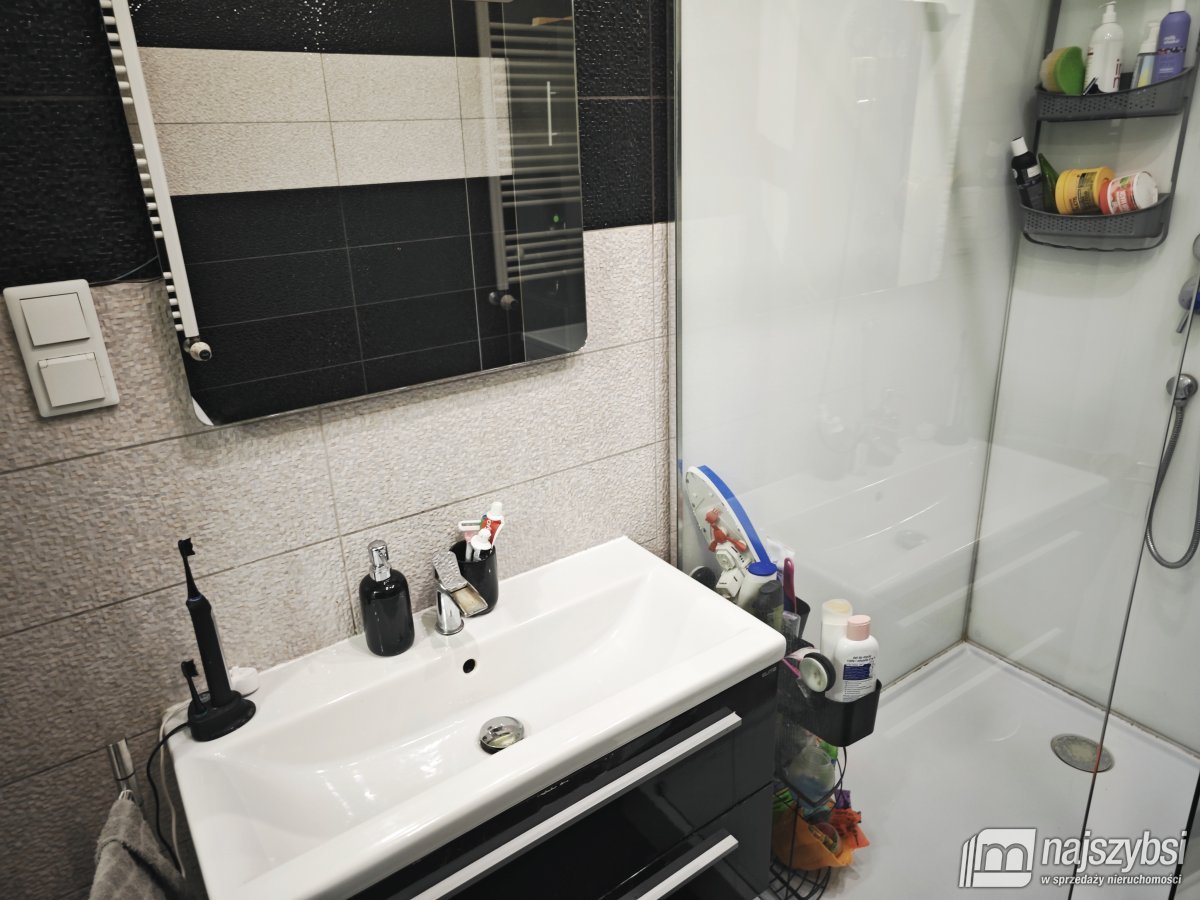 MIESZAKANIE 2POK -TARAS -PARKING-NIESKIE OPLATY  (13)