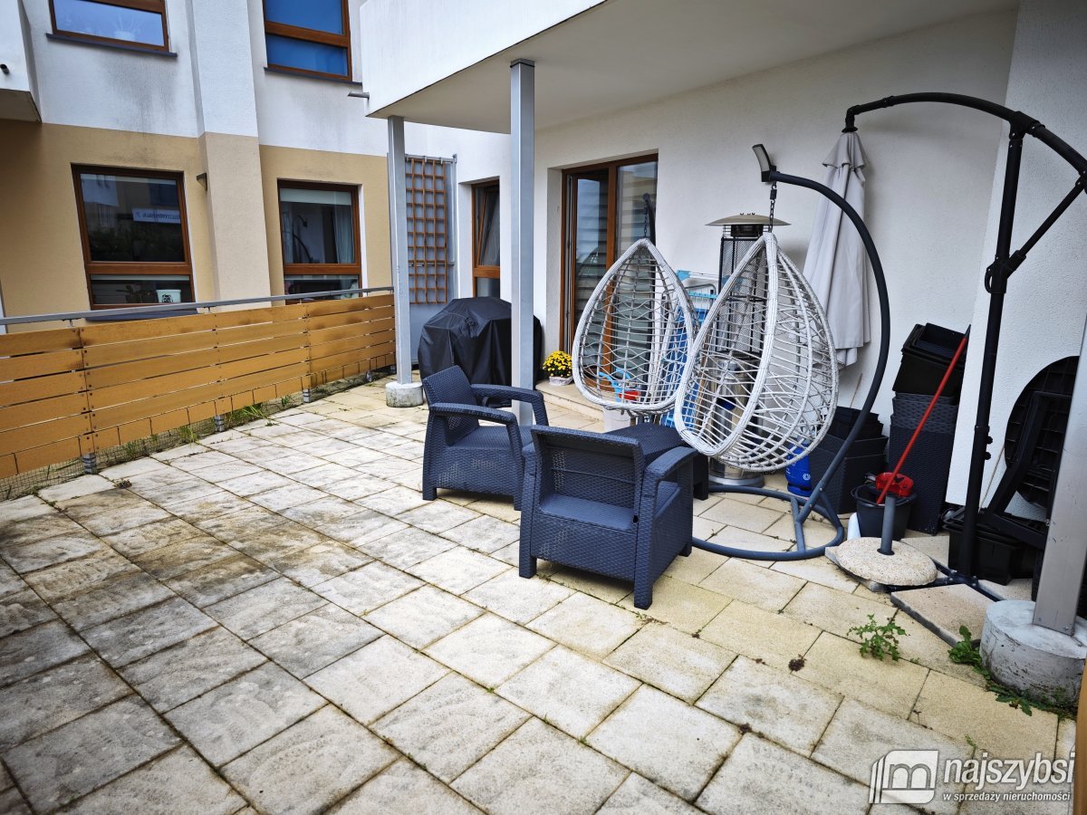 MIESZAKANIE 2POK -TARAS -PARKING-NIESKIE OPLATY  (15)