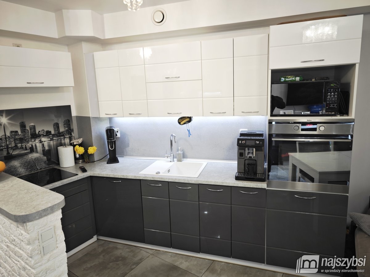 MIESZAKANIE 2POK -TARAS -PARKING-NIESKIE OPLATY  (6)