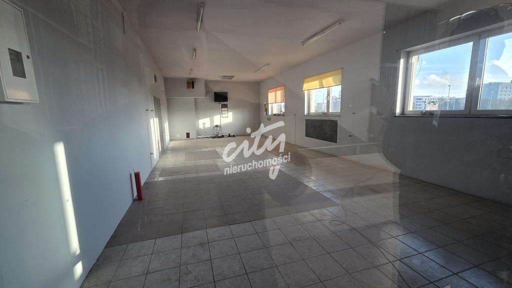 Lokal do własnej aranżacji! 80 m2. Prawobrzeże! (1)