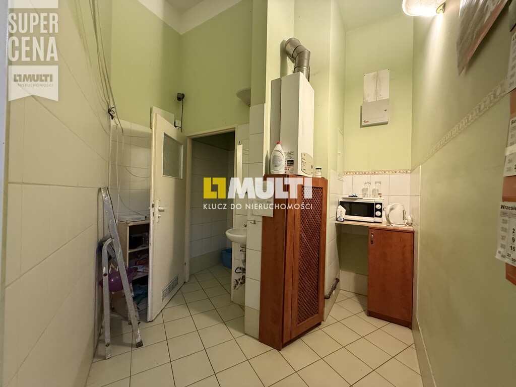 Lokal na wynajem 69,7 m² z klimatyzacją (3)