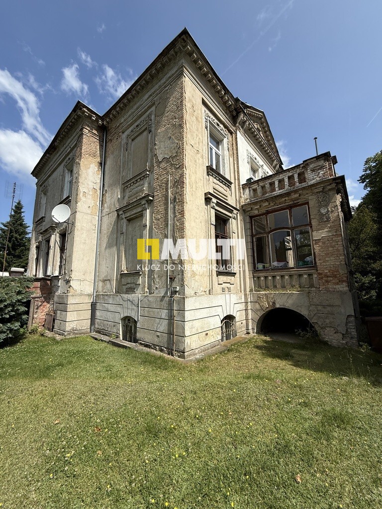 ⭐️ Nieruchomość w pięknej Willi ⭐️ (1)