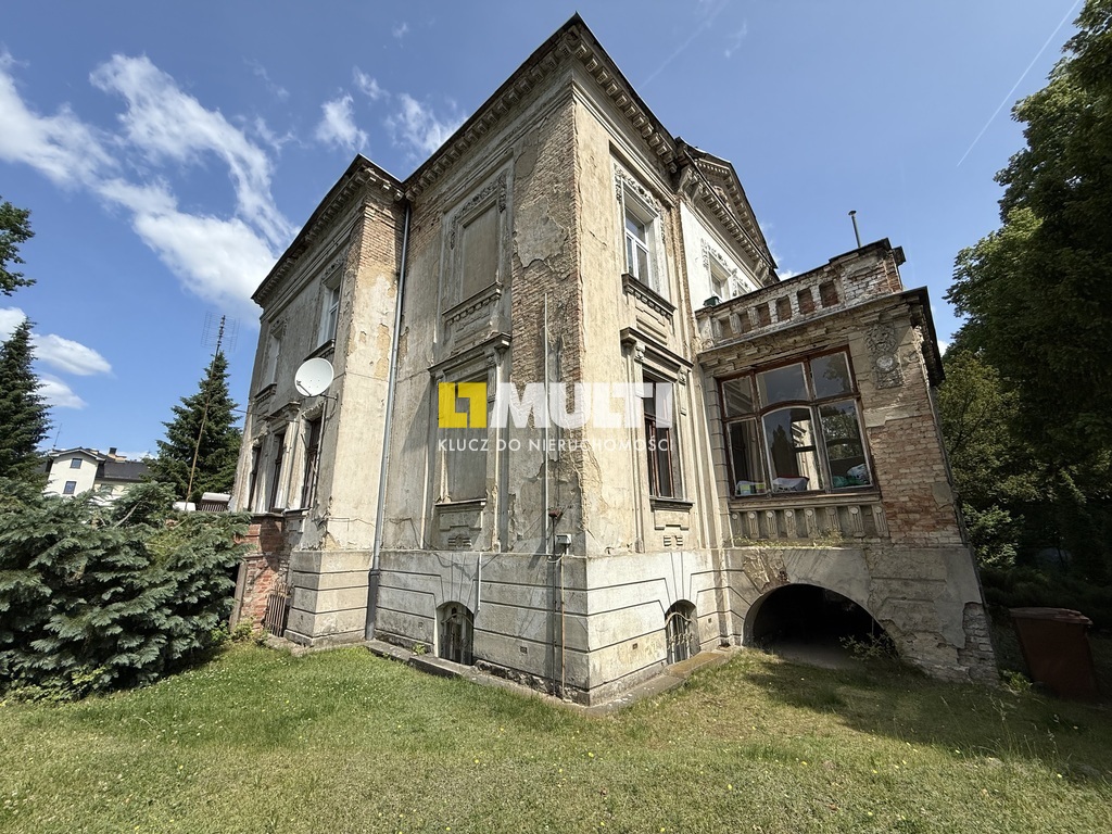 ⭐️ Nieruchomość w pięknej Willi ⭐️ (2)