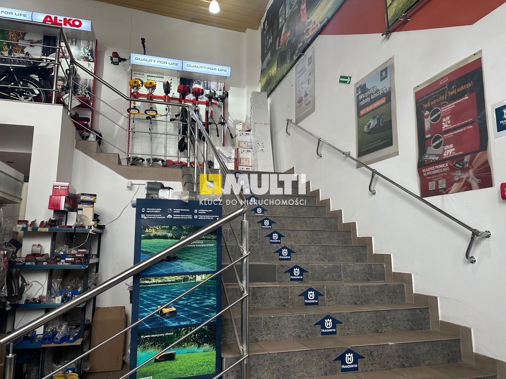 Na sprzedaż obiekt handlowo-usługowo (5)