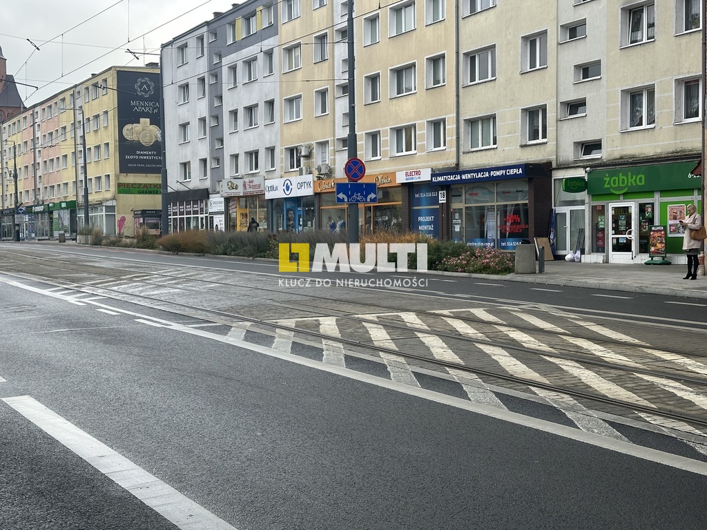 Atrakcyjny lokal w Centrum (13)