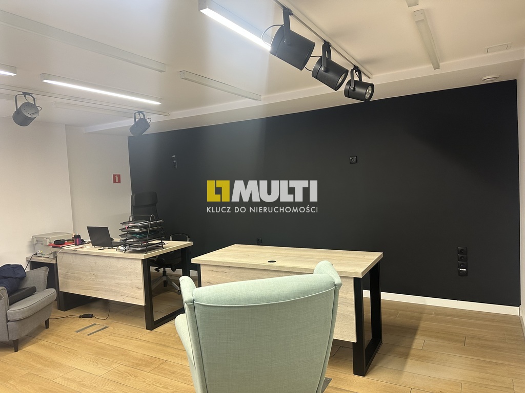 Atrakcyjny lokal w Centrum (4)