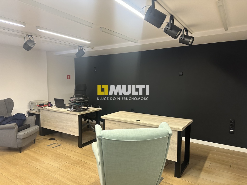 Atrakcyjny lokal w Centrum (9)