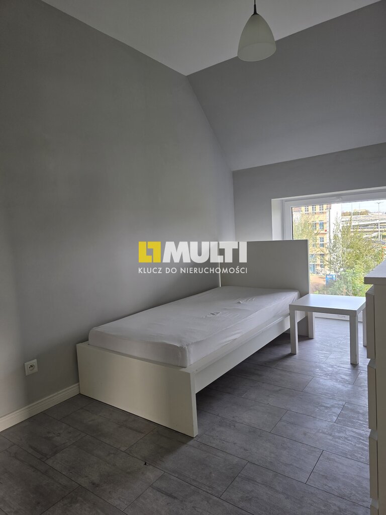 Starówka, 4-pokojowe z windą i widokiem na Odrę. (4)