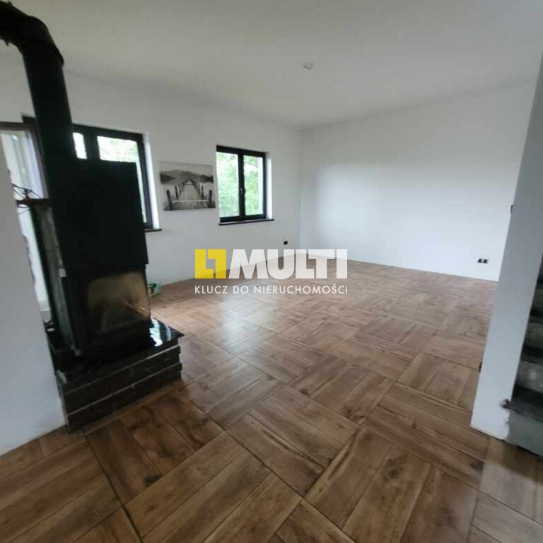 Wolnostojący dom w Przęsocinie (2)