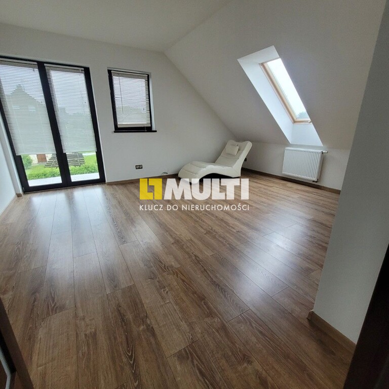 Wolnostojący dom w Przęsocinie (5)