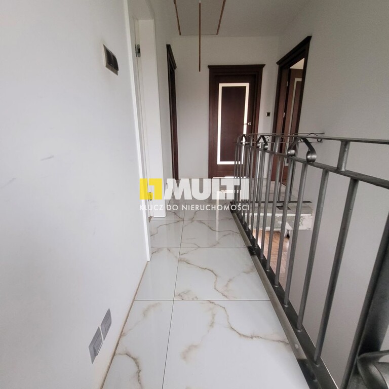 Wolnostojący dom w Przęsocinie (7)