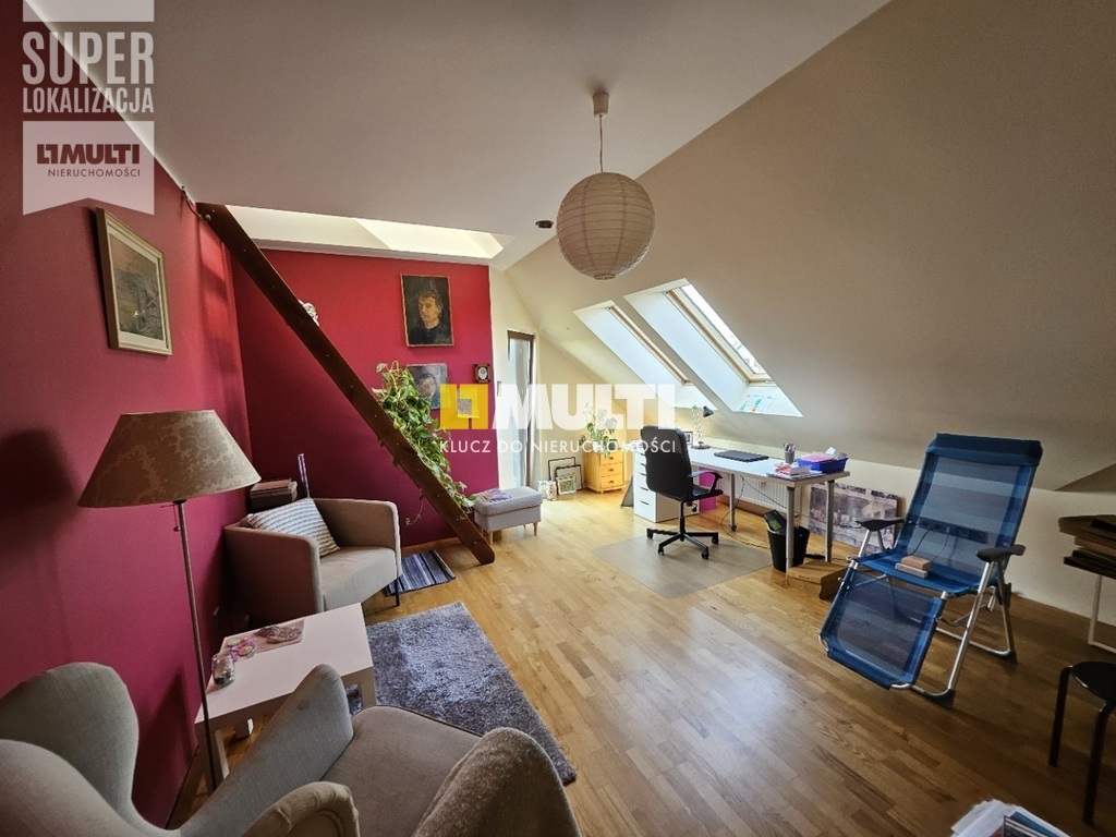 Dom wolnostojący w doskonałej lokalizacji (6)