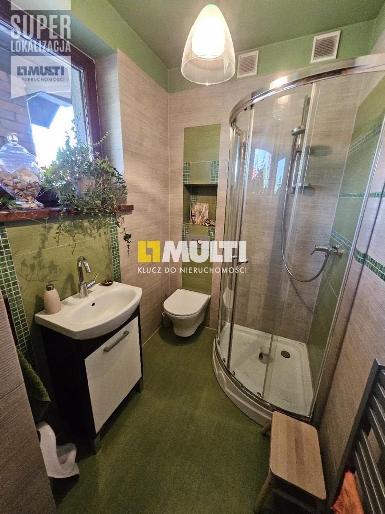 Dom wolnostojący w doskonałej lokalizacji (13)