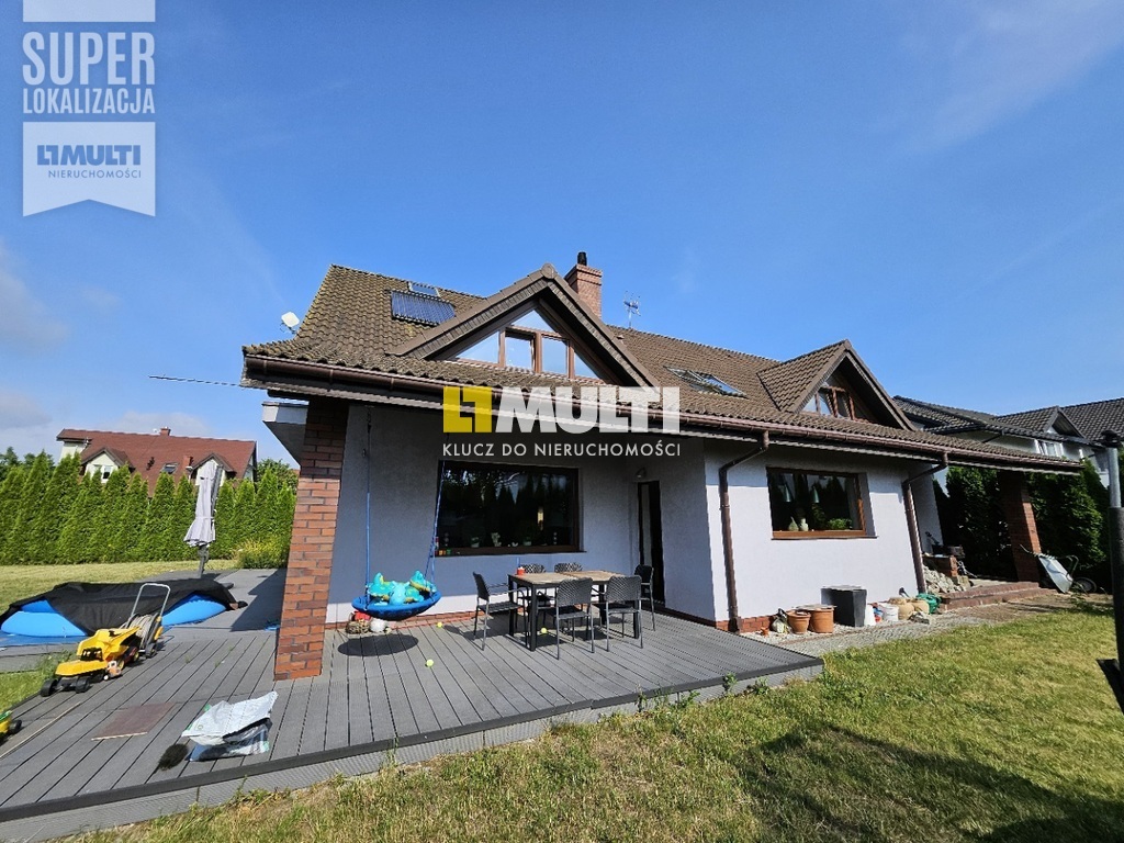 Dom wolnostojący w doskonałej lokalizacji (14)