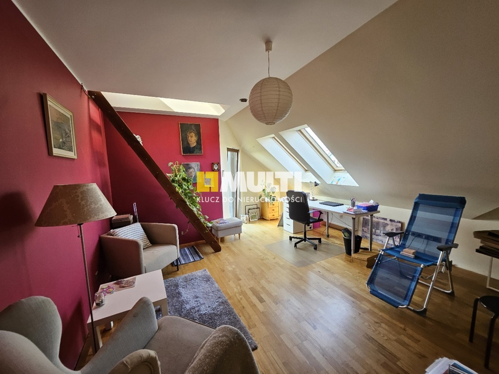 Dom wolnostojący w doskonałej lokalizacji (6)