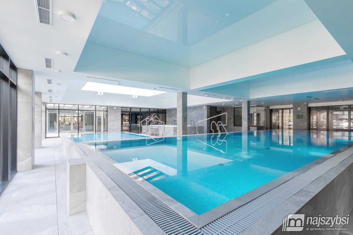 KOŁOBRZEG - APARTAMENT Z BALKONEM - NETTO 359000 ! (22)