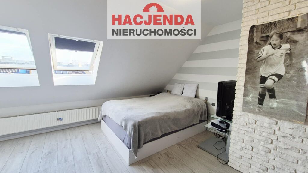 PIASKOWA 2 poziomy 4 pokoje tylko 588,000zł (9)