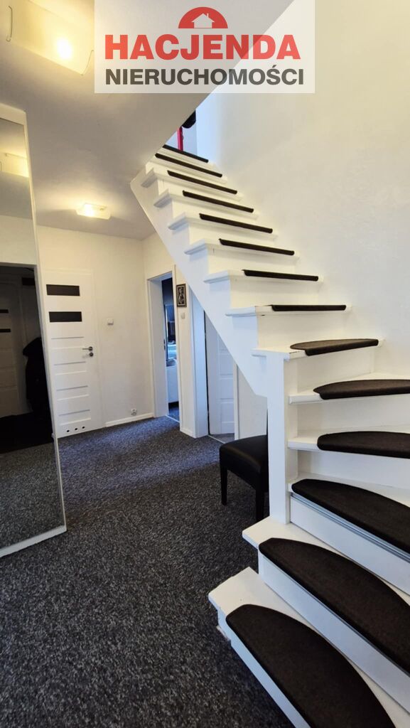 PIASKOWA 2 poziomy 4 pokoje tylko 588,000zł (19)