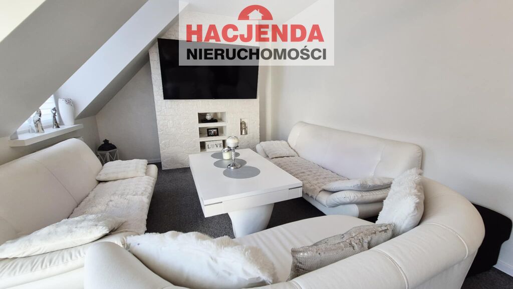 PIASKOWA 2 poziomy 4 pokoje tylko 588,000zł (6)