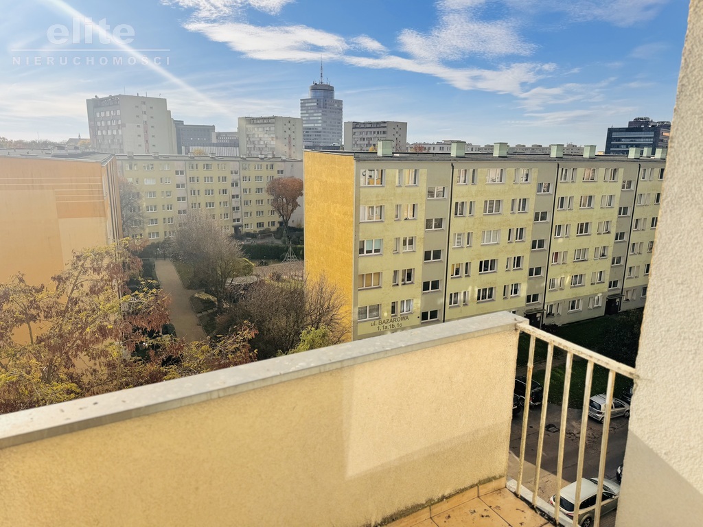 Centrum, ul. Bazarowa, 2 balkony, super widok! (4)