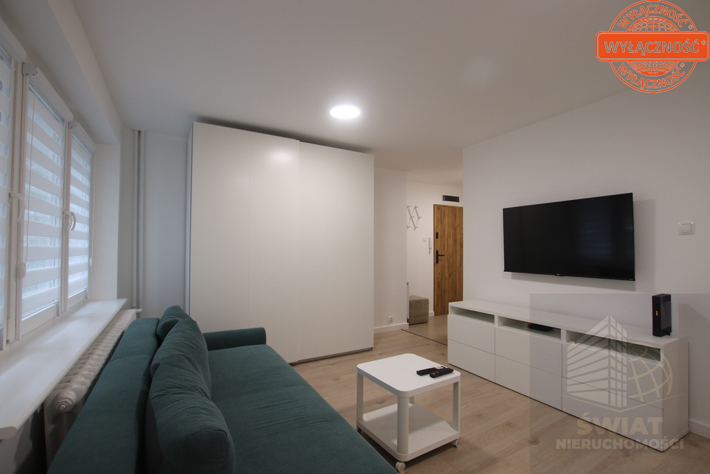 Na wynajem kawalerka na Pomorzanach. (1)