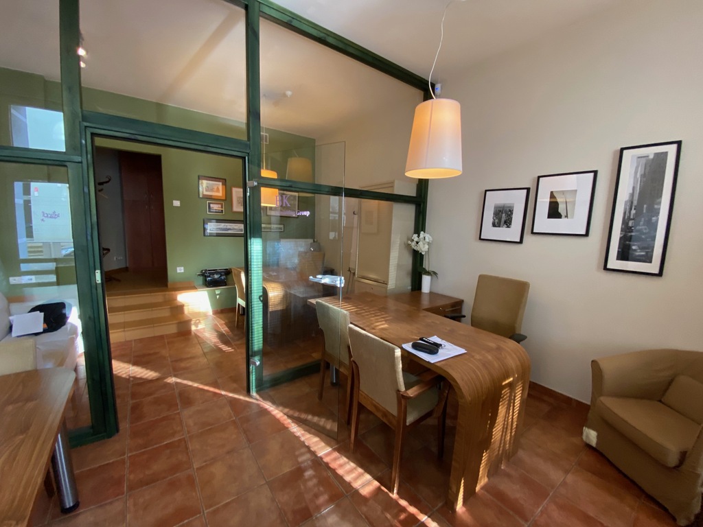 Lokal biurowy w ścisłym centrum (3)