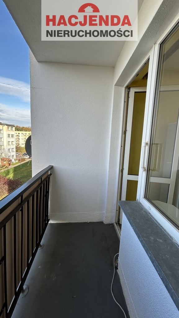 Funkcjonalna przestrzeń do własnej aranżacji (12)