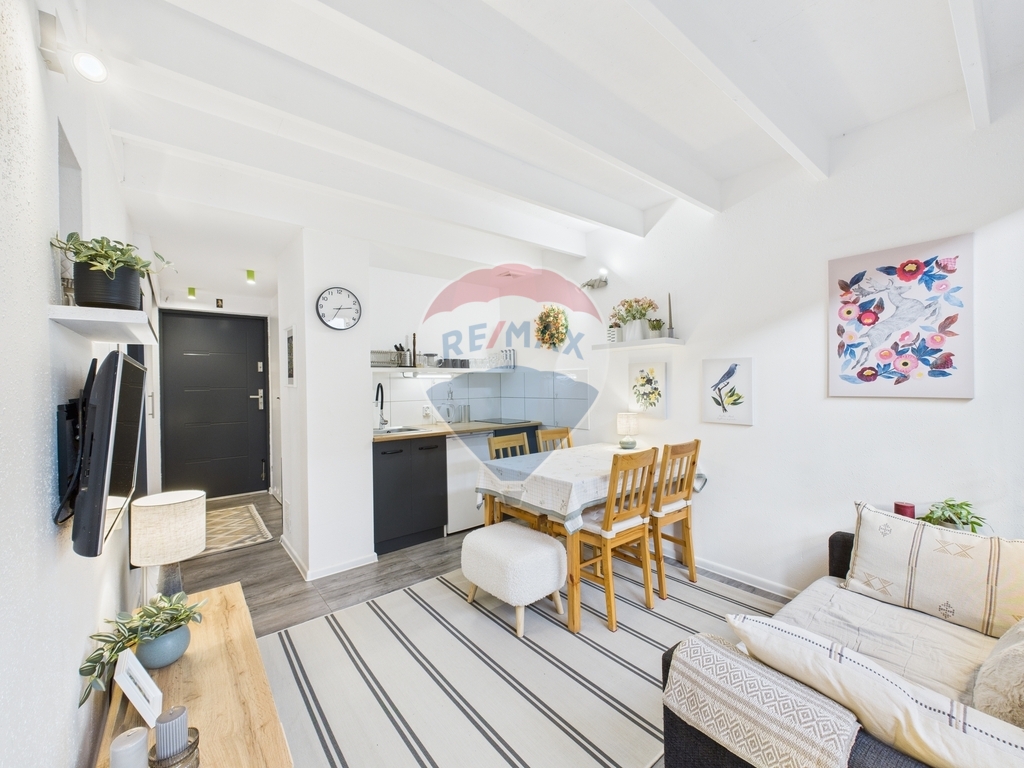 Dom 330 m od zejścia na plażę: Mielenko 1B (1)