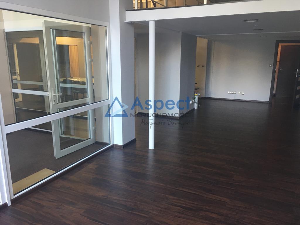 Wynajem lokal 204 m2 (2)