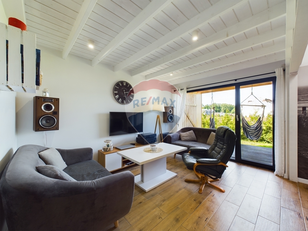 Dom 330 m od zejścia na plażę: Mielenko 3B (28)