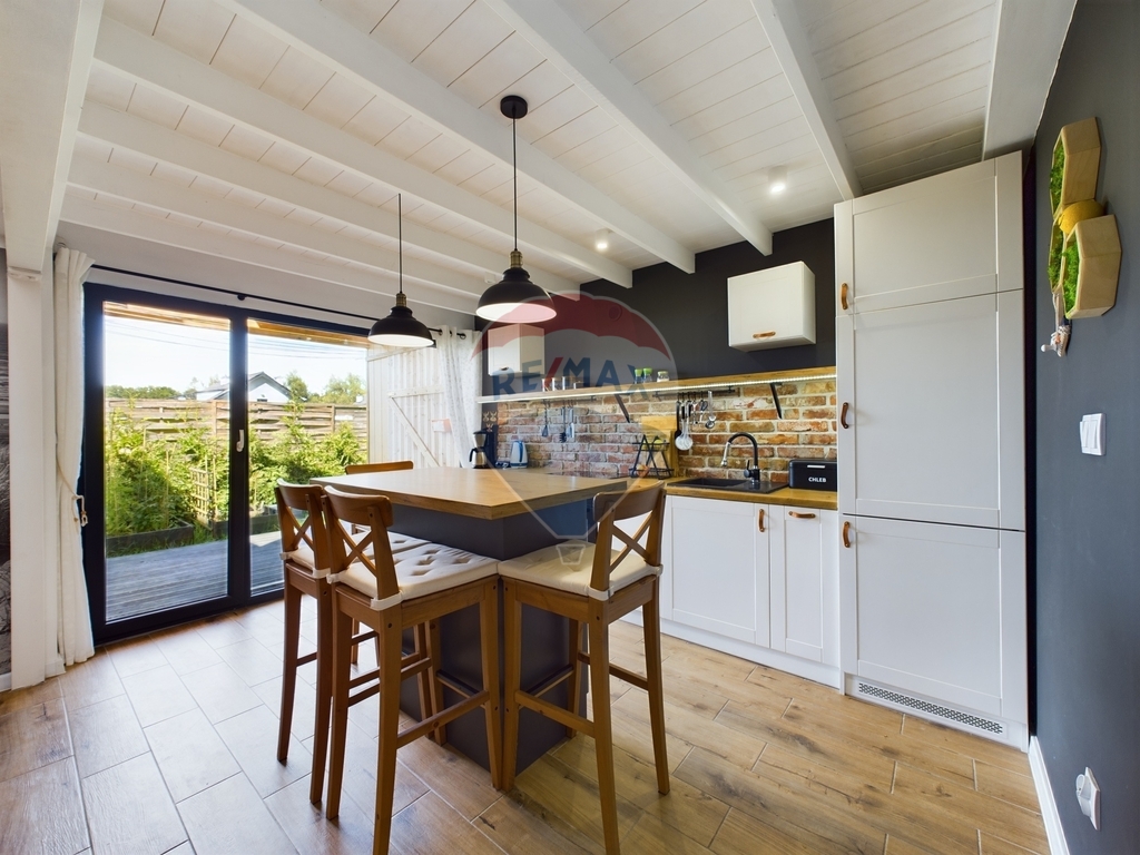 Dom 330 m od zejścia na plażę: Mielenko 3B (30)