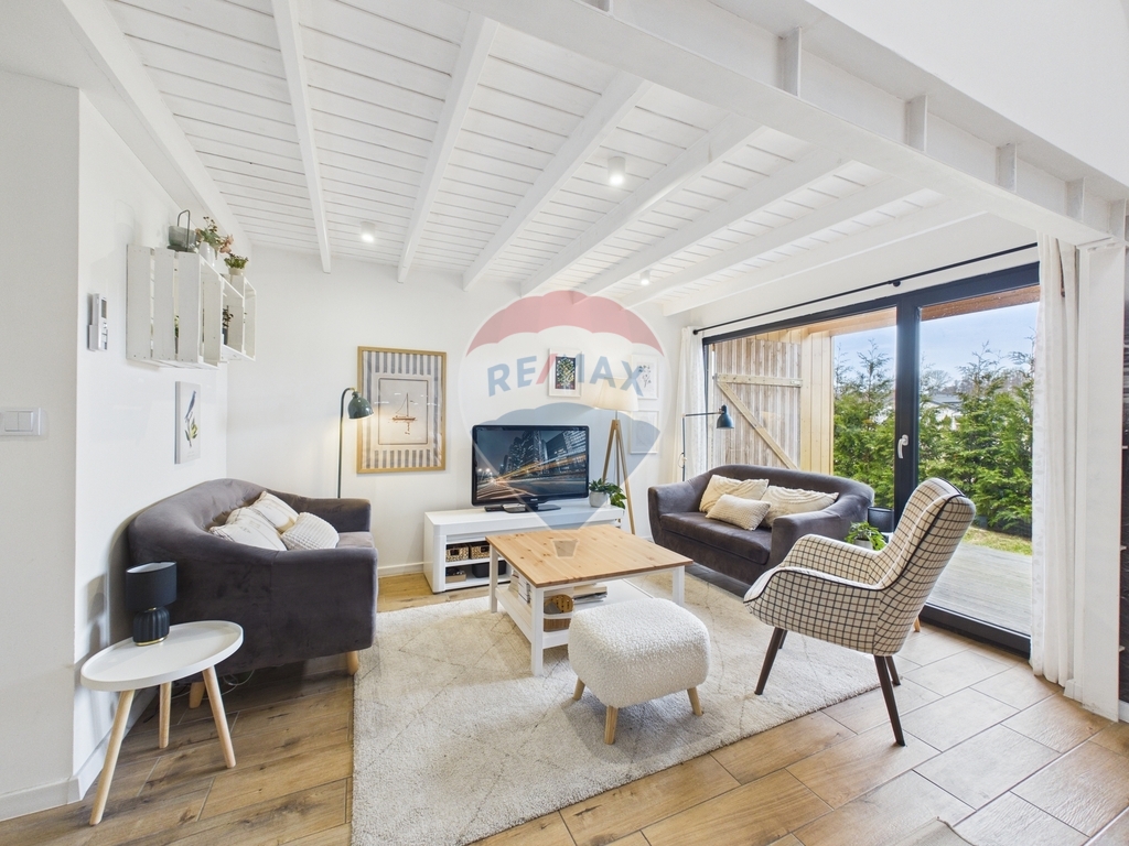 Dom 330 m od zejścia na plażę: Mielenko 3B (30)