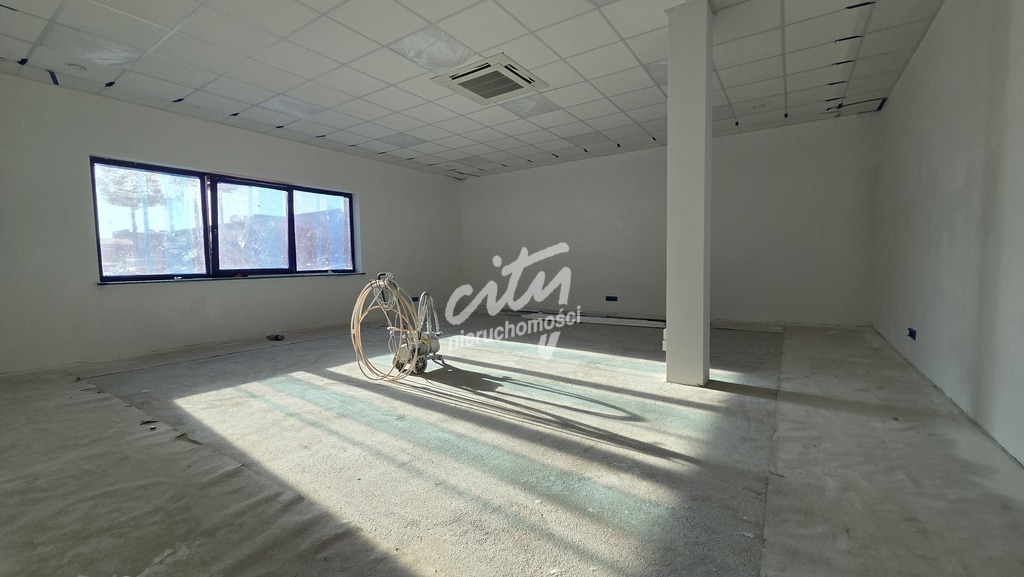 Nowy budynek! 820 m2| Wysoki Standard| Parking (6)