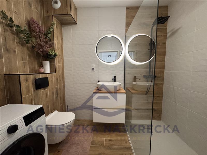 Atrakcyjne, umeblowane mieszkanie 2 pokojowe w bud (7)