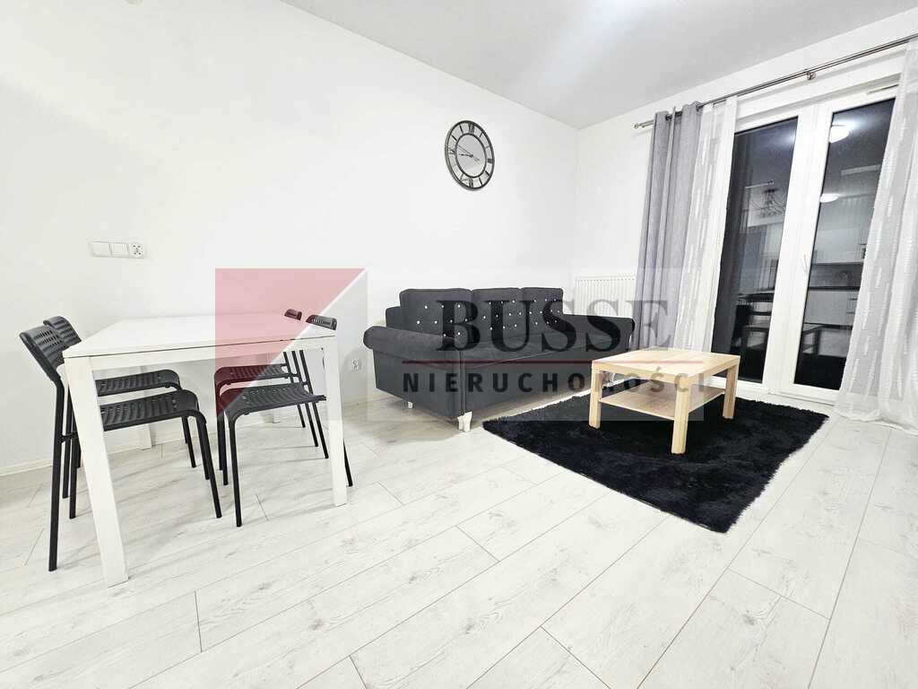 2 pok. na 1 piętrze w niskim bloku z na Warszewie! (1)