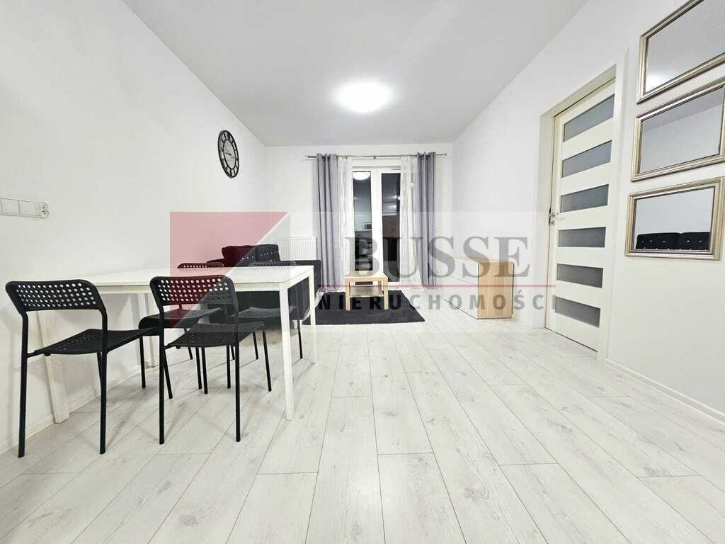 2 pok. na 1 piętrze w niskim bloku z na Warszewie! (2)